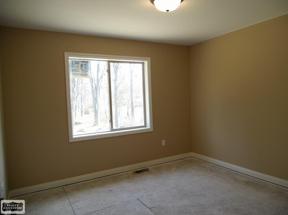 47450 Sugarbush Road Chesterfield, MI 48047 - Photo 12 of 16