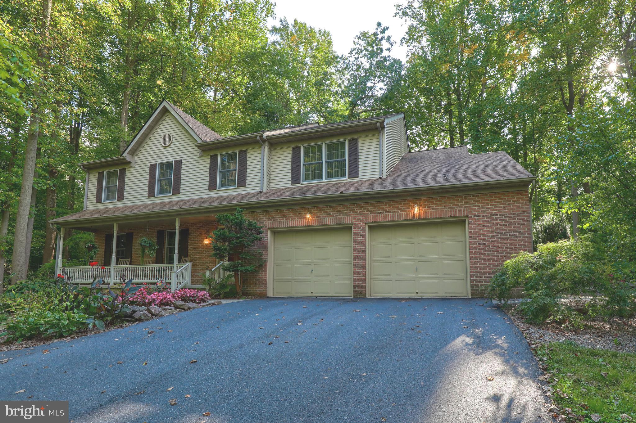 425 Greenville Road Denver, PA 17517 - Photo 3 of 51 Front View