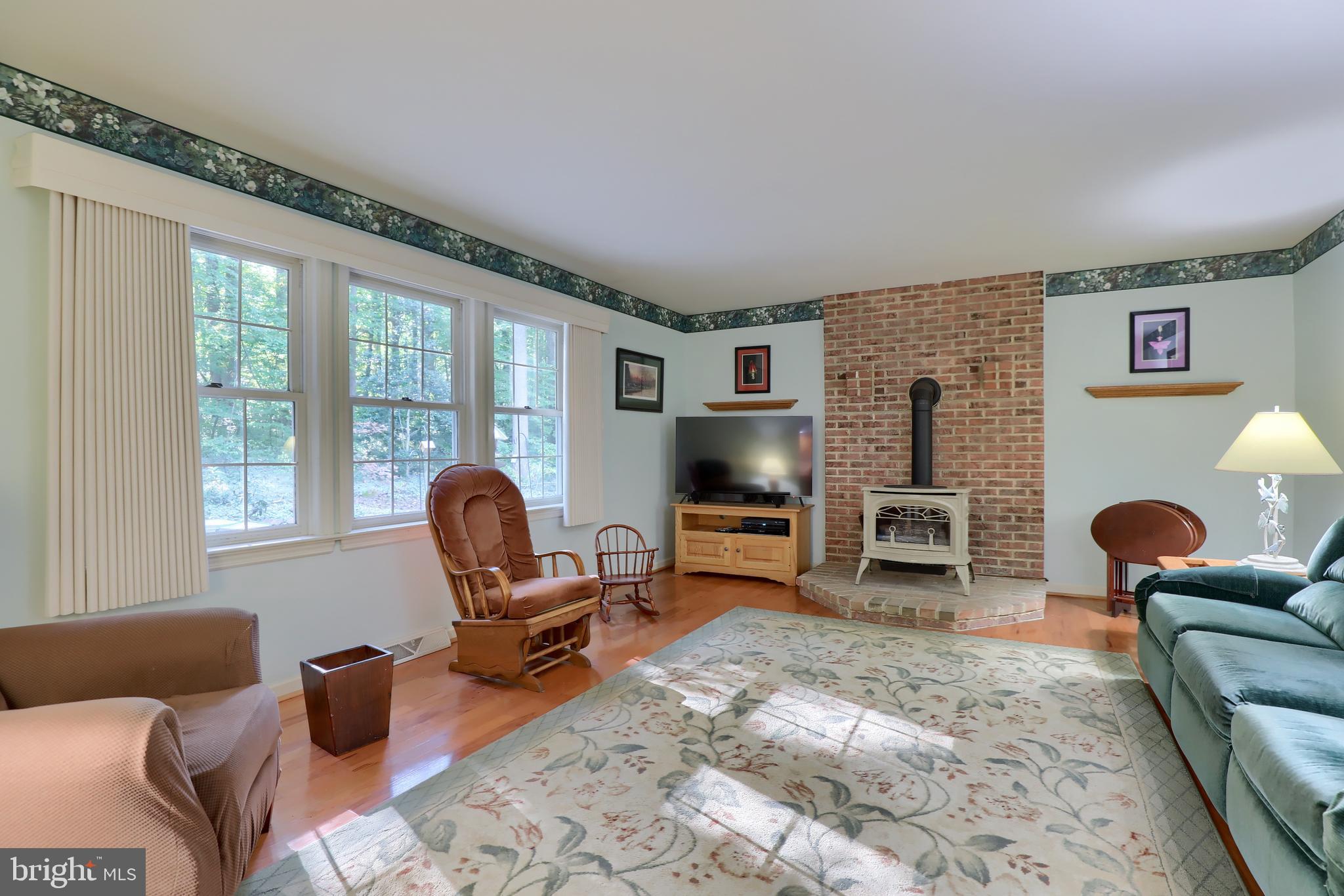 425 Greenville Road Denver, PA 17517 - Photo 26 of 51 Family room