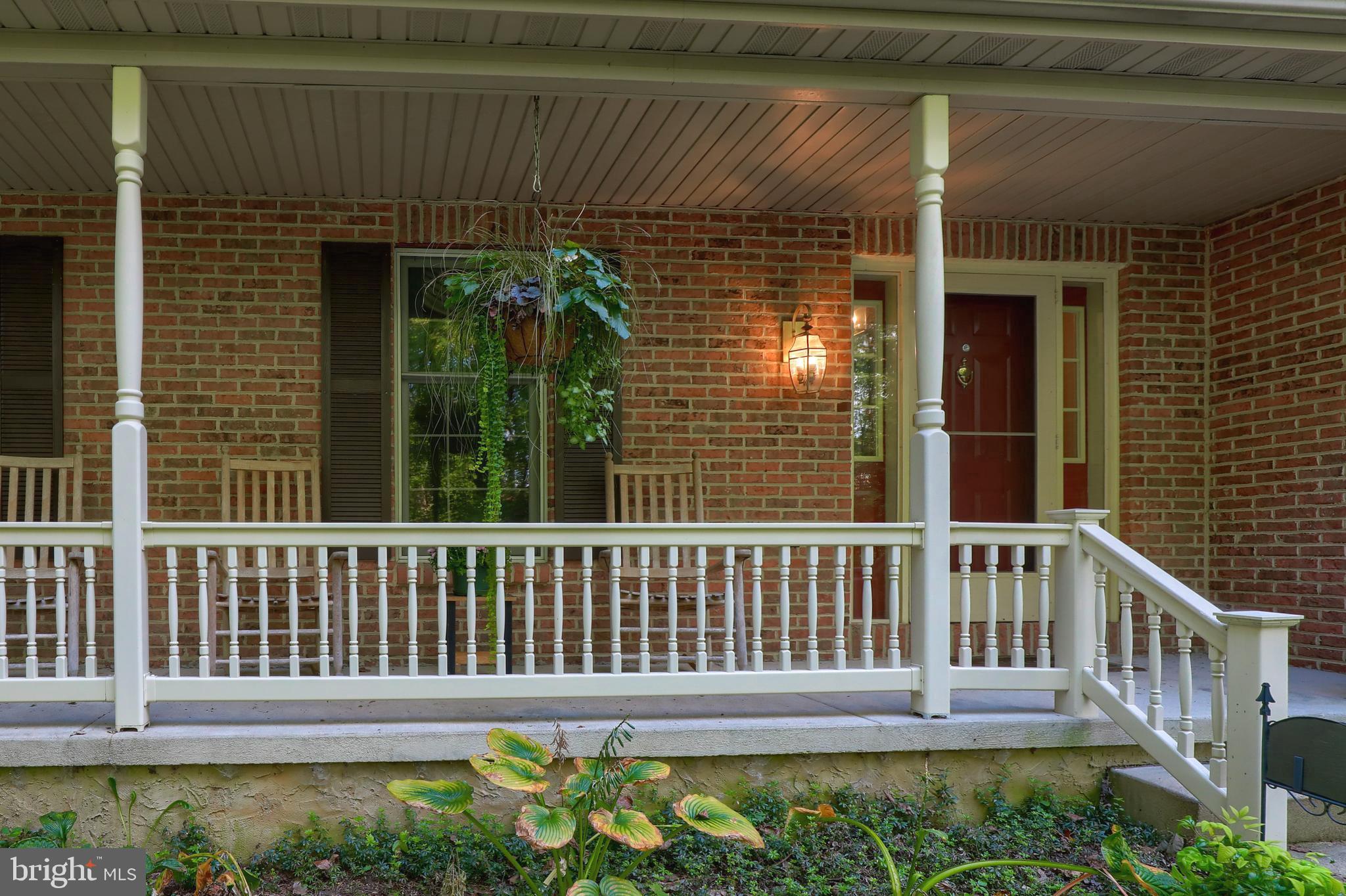 425 Greenville Road Denver, PA 17517 - Photo 9 of 51 Front Porch & Entrance