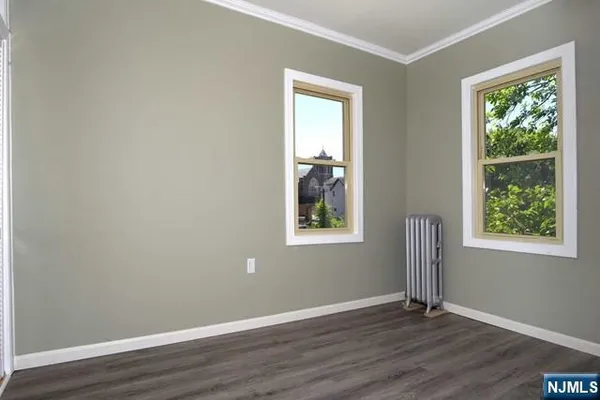 $2,600 | 308 Milburn Avenue, Unit 2, Lyndhurst, NJ 07071