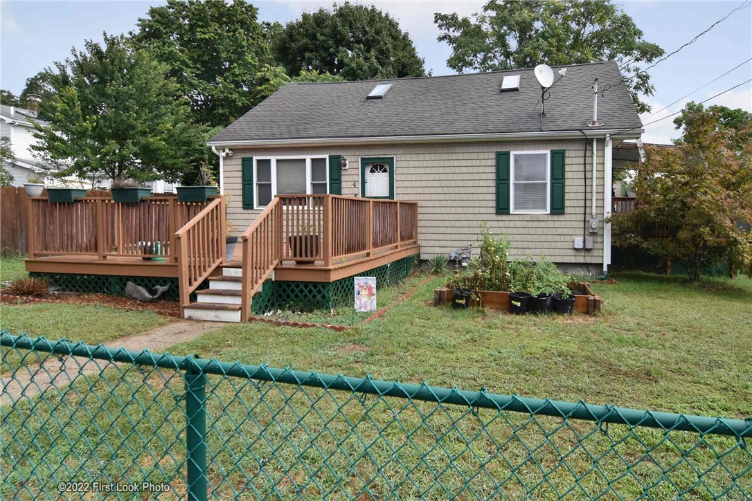 4 Hudson Lane Warwick, RI 02886 - Photo 27 of 40