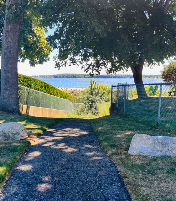 4 Hudson Lane Warwick, RI 02886 - Photo 33 of 40