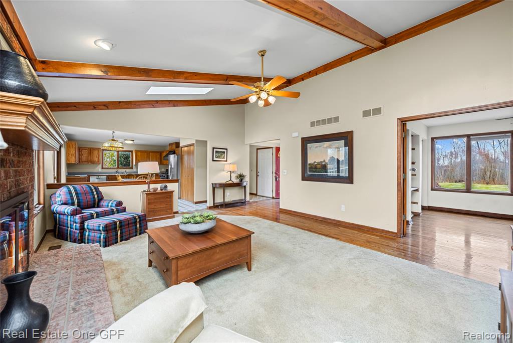 1135 Holmes Road Allenton, MI 48002 - Photo 10 of 59