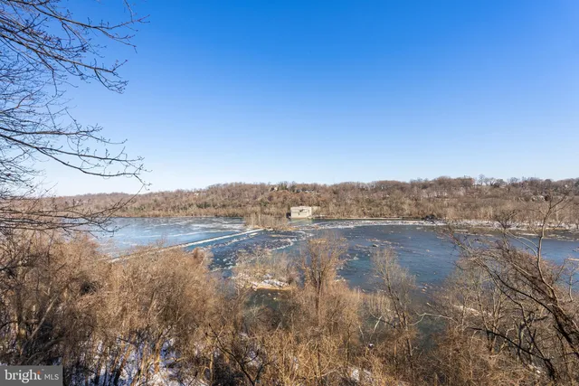 $13,900,000 | 1159 Crest Lane, McLean, VA 22101