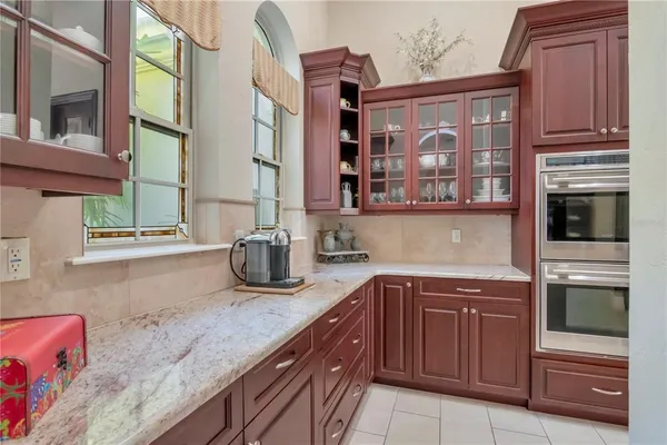 $2,395,000 | 18901 Lakes Edge Way, Odessa, FL 33556