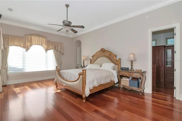 $2,395,000 | 18901 Lakes Edge Way, Odessa, FL 33556