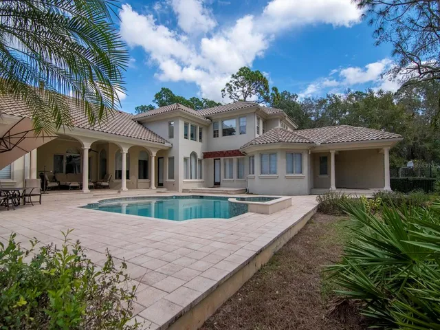 $2,495,000 | 18901 Lakes Edge Way, Odessa, FL 33556