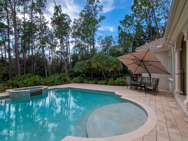 $2,395,000 | 18901 Lakes Edge Way, Odessa, FL 33556