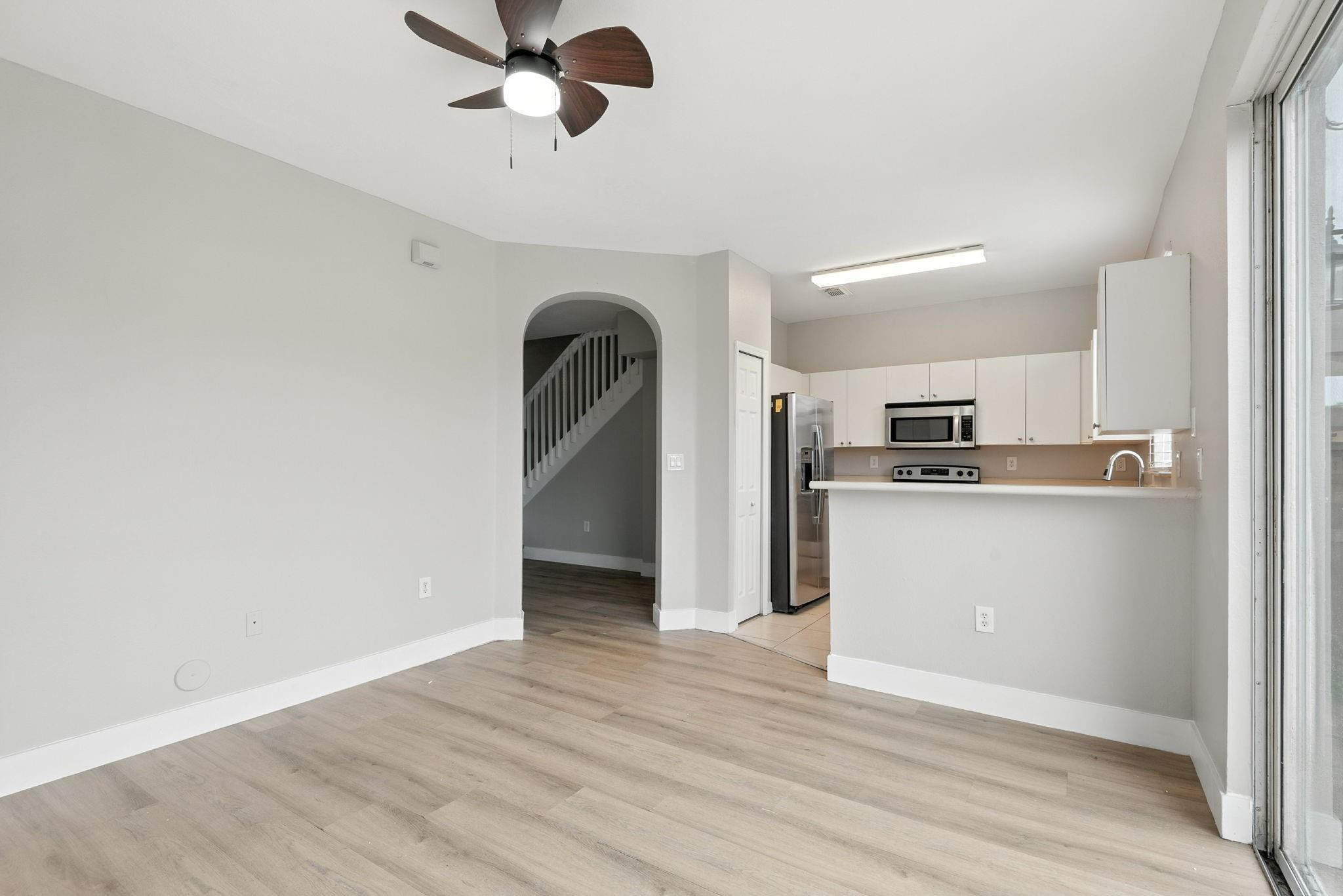 27400 Southwest 138th Path Homestead, FL 33032 - Photo 10 of 38 Photo 10