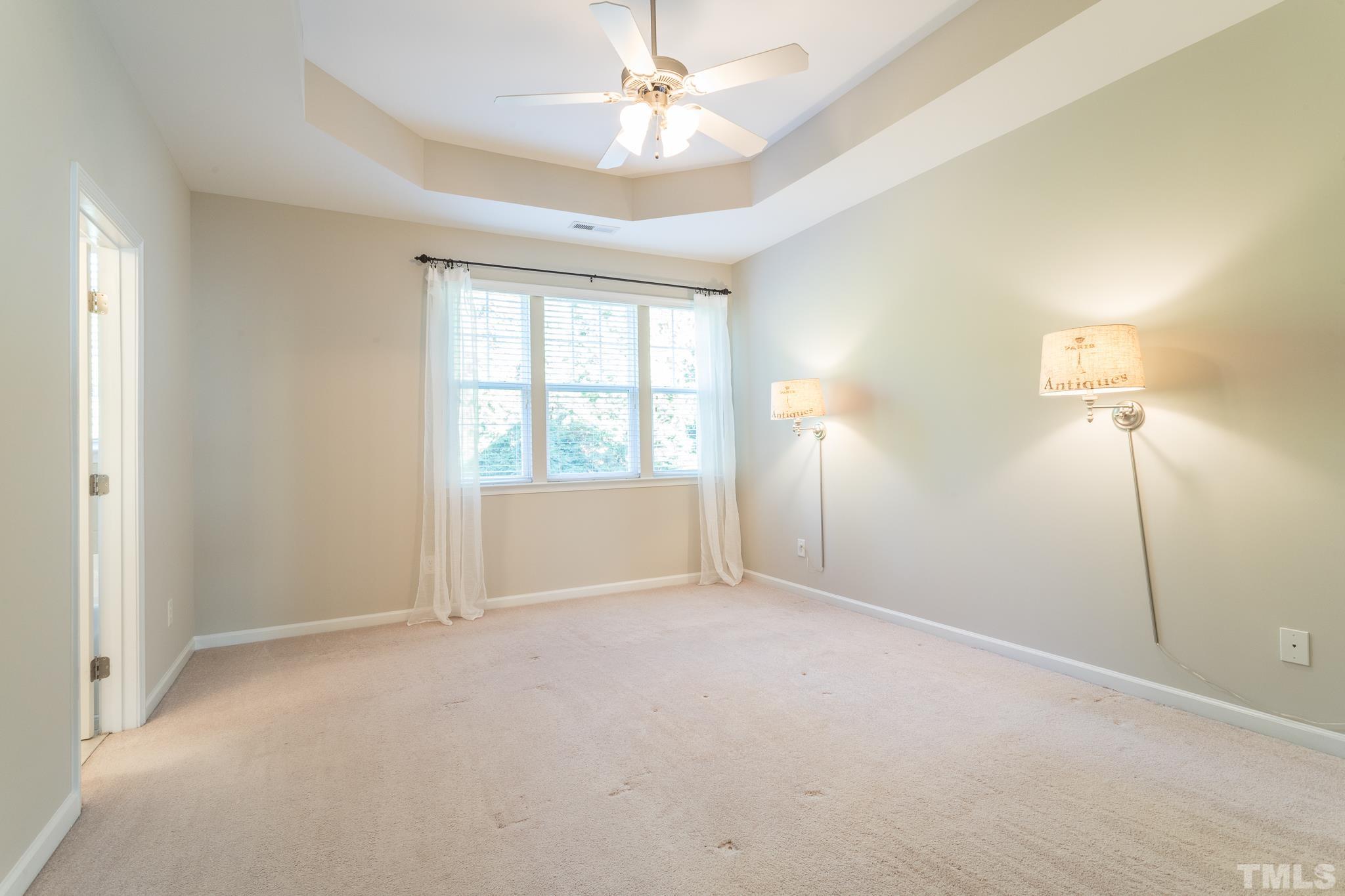 5924 Chivalry Court Raleigh, NC 27612 - Photo 15 of 31 Gallery Image 15