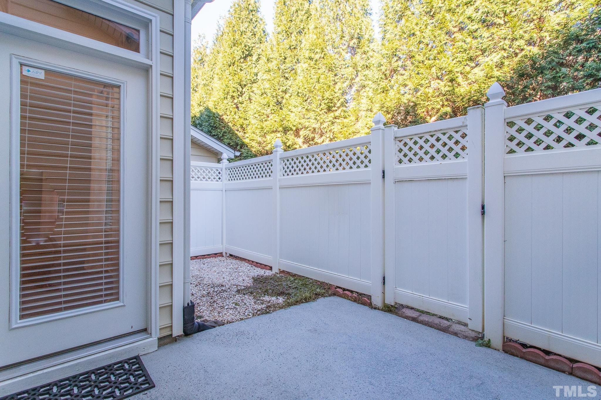 5924 Chivalry Court Raleigh, NC 27612 - Photo 27 of 31 Gallery Image 27