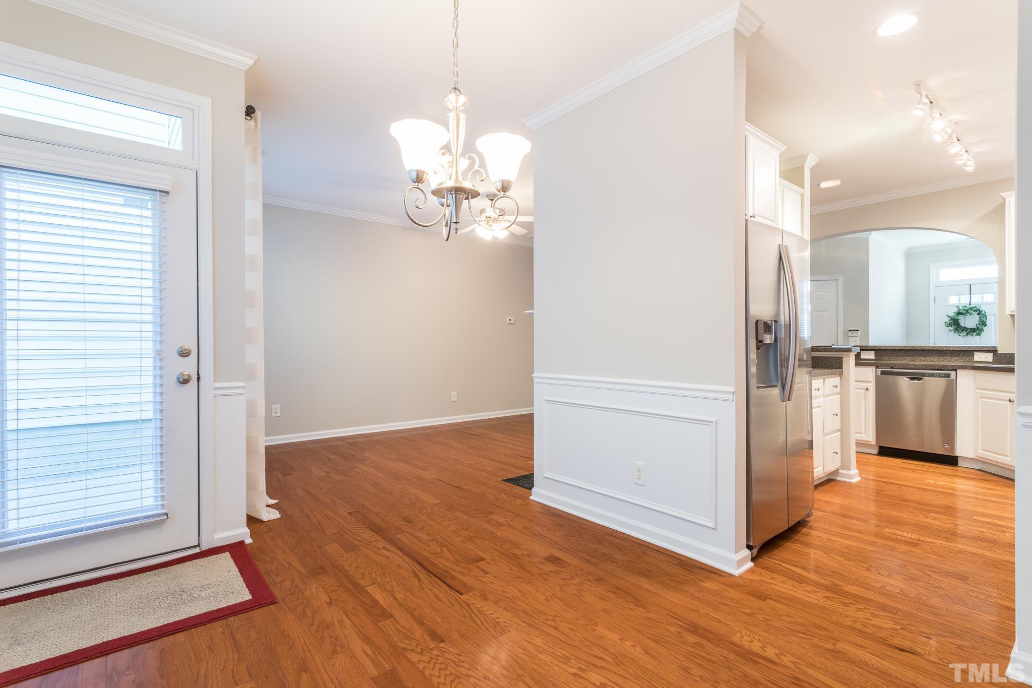 5924 Chivalry Court Raleigh, NC 27612 - Photo 5 of 31 Gallery Image 5