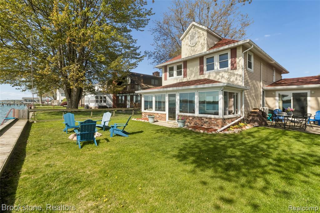 2230 Elm Street Algonac, MI 48001 - Photo 20 of 59