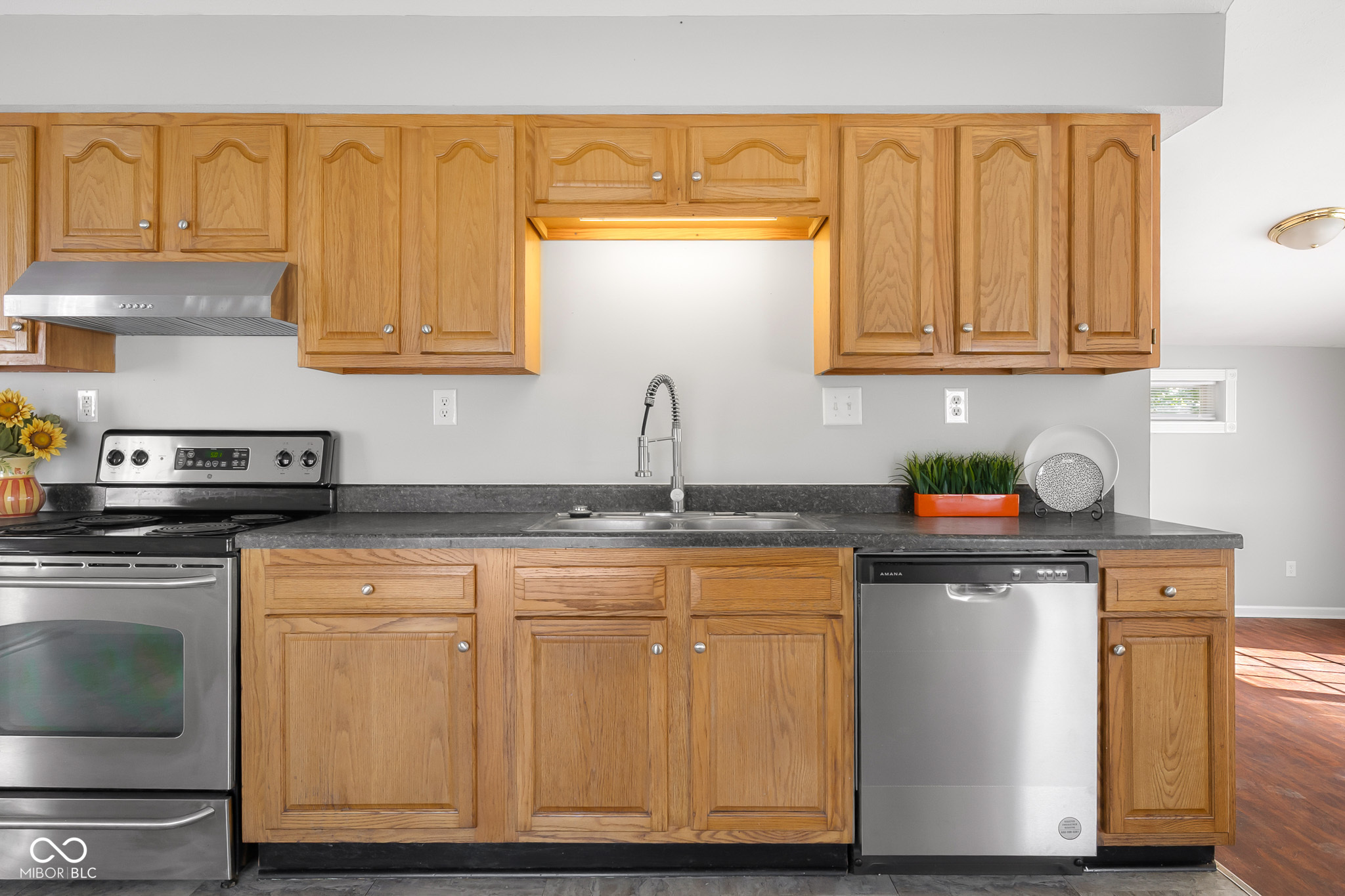 5974 South Jonesville Road Columbus, IN 47201 - Photo 12 of 56