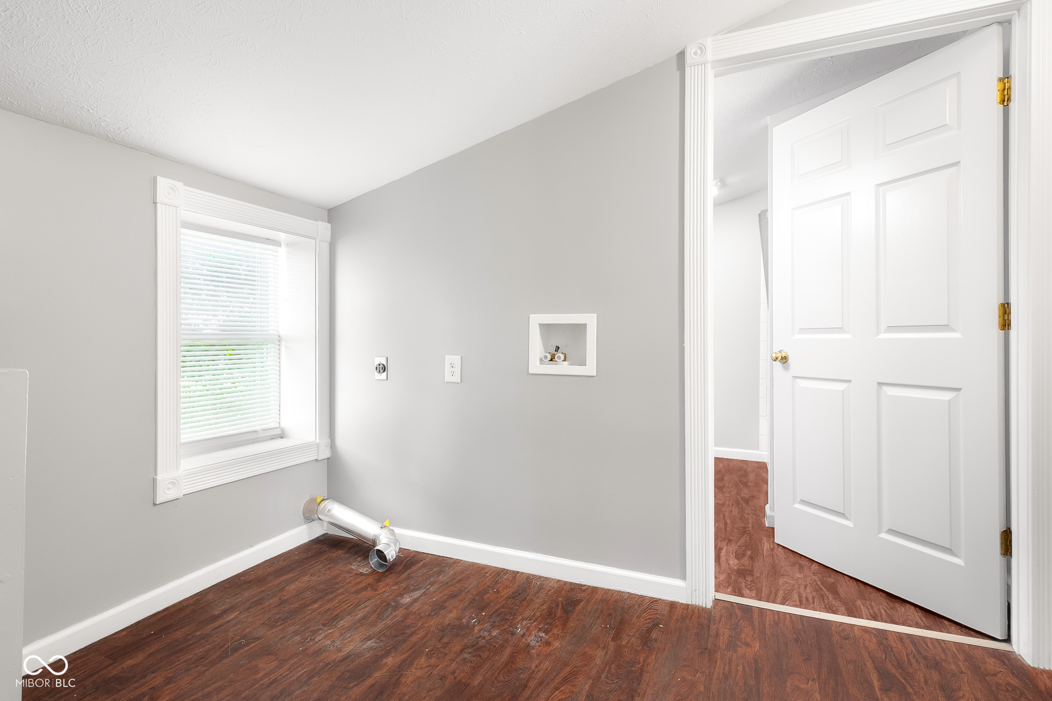 5974 South Jonesville Road Columbus, IN 47201 - Photo 27 of 56