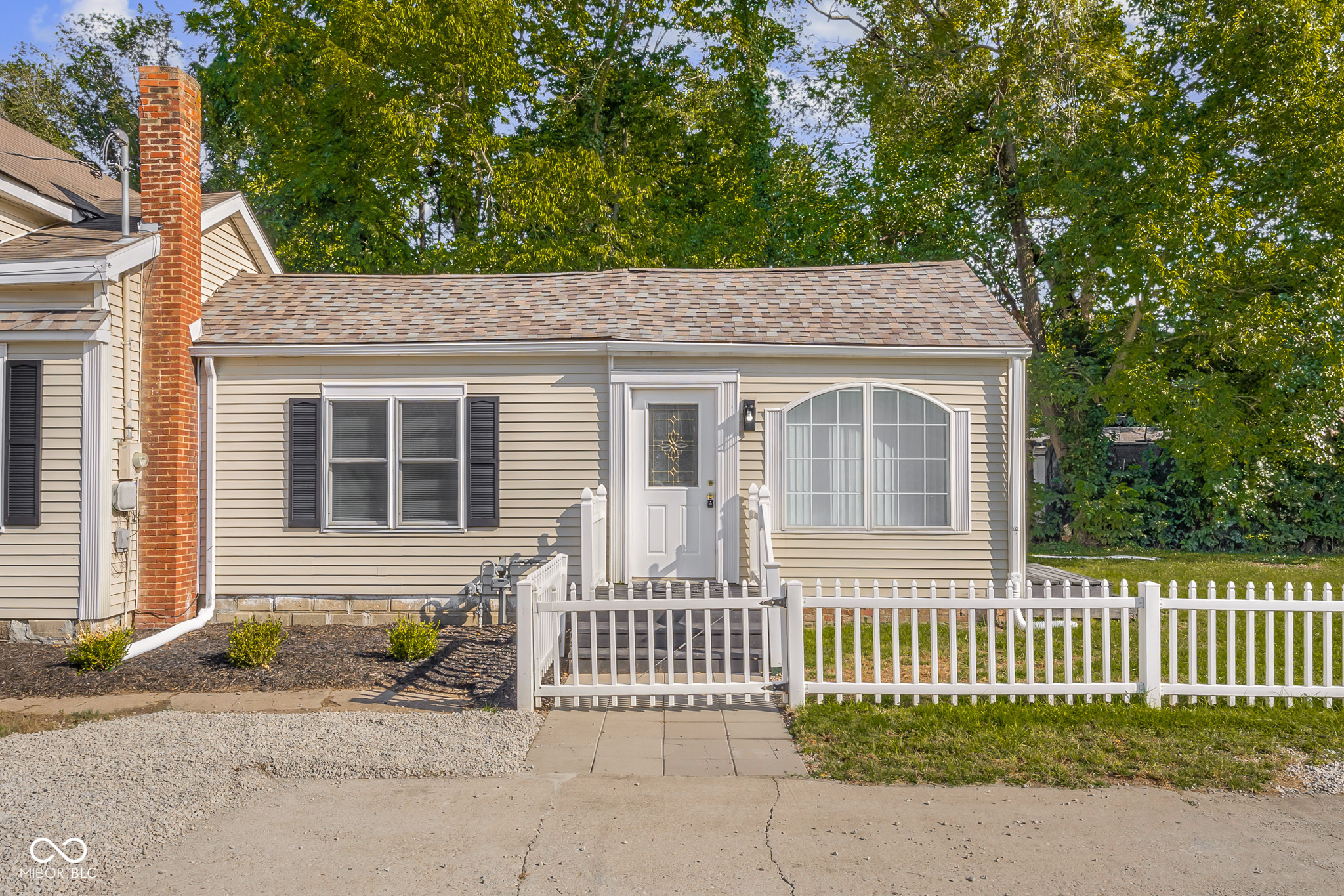 5974 South Jonesville Road Columbus, IN 47201 - Photo 3 of 56