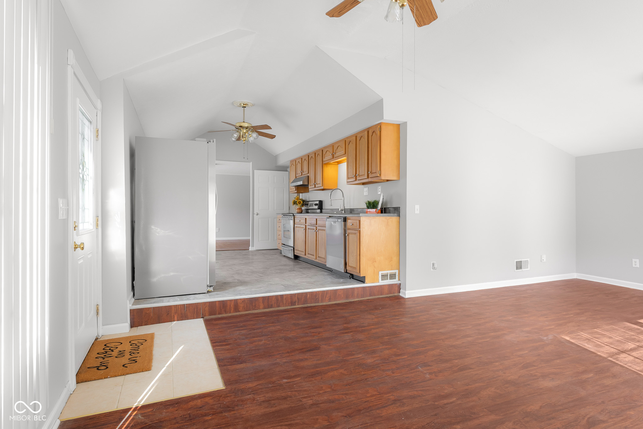 5974 South Jonesville Road Columbus, IN 47201 - Photo 8 of 56