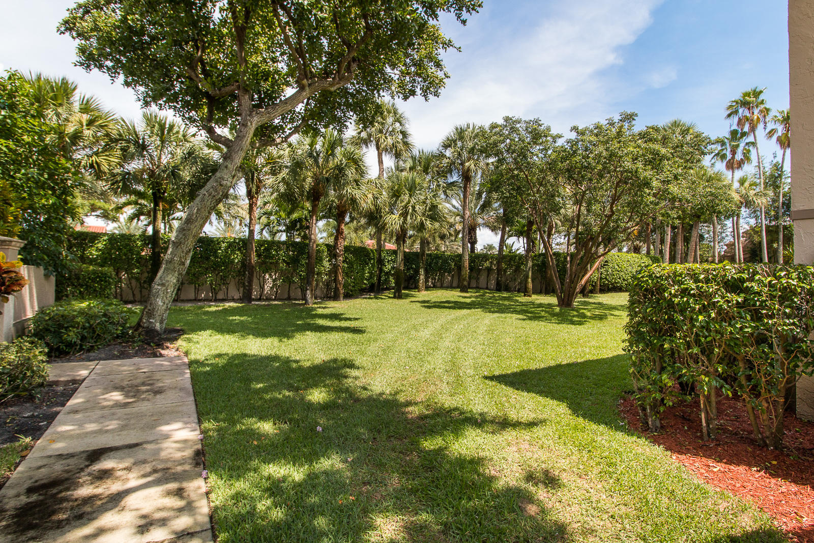 6502 Via Regina Boca Raton, FL 33433 - Photo 4 of 35 Exterior Side