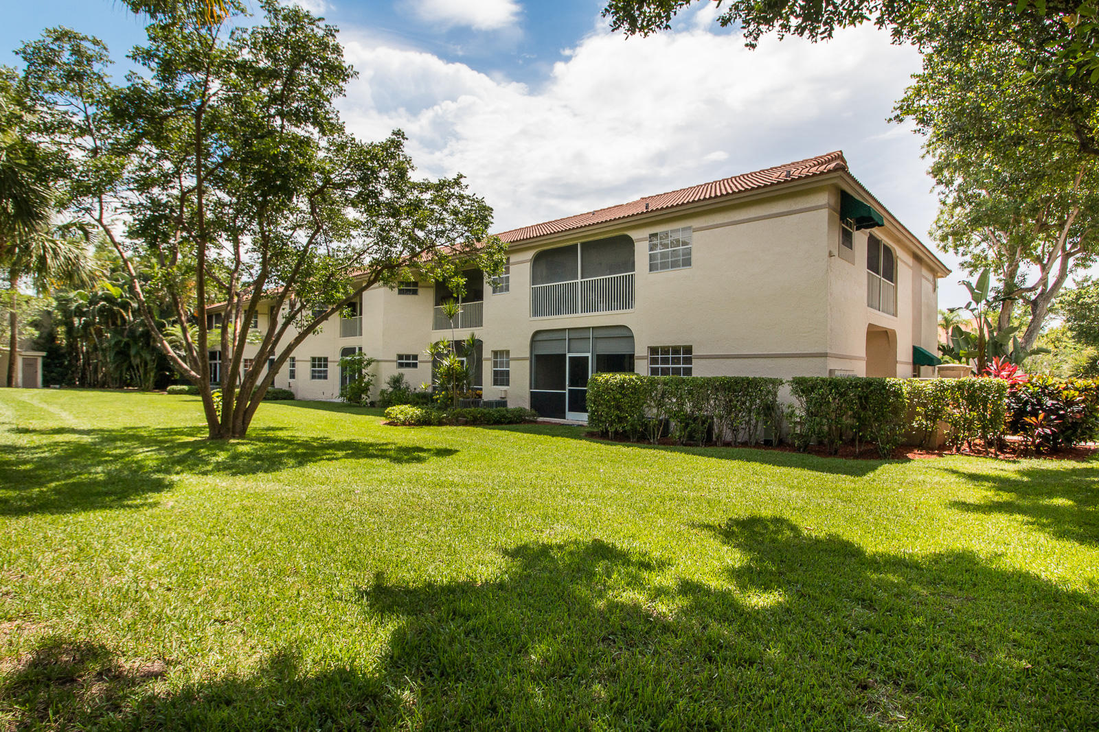 6502 Via Regina Boca Raton, FL 33433 - Photo 5 of 35 Exterior Back