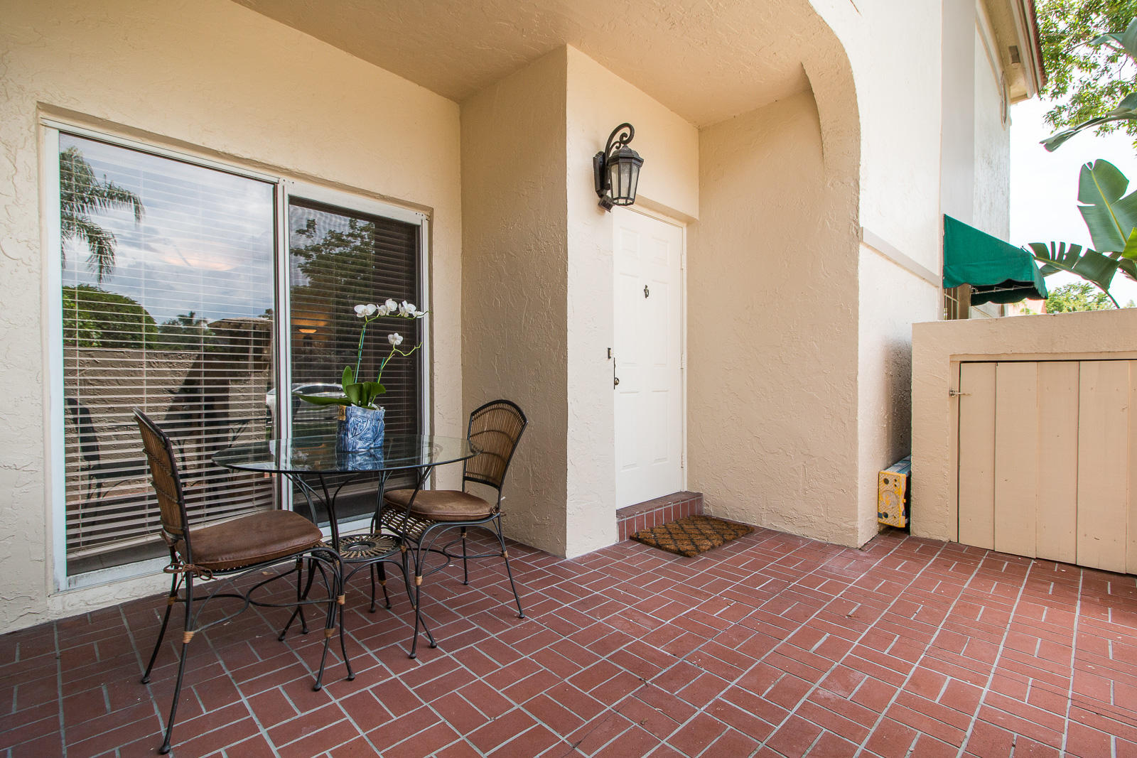 6502 Via Regina Boca Raton, FL 33433 - Photo 7 of 35 Entrance