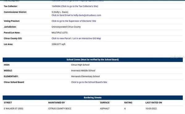 a picture of a black and white photo