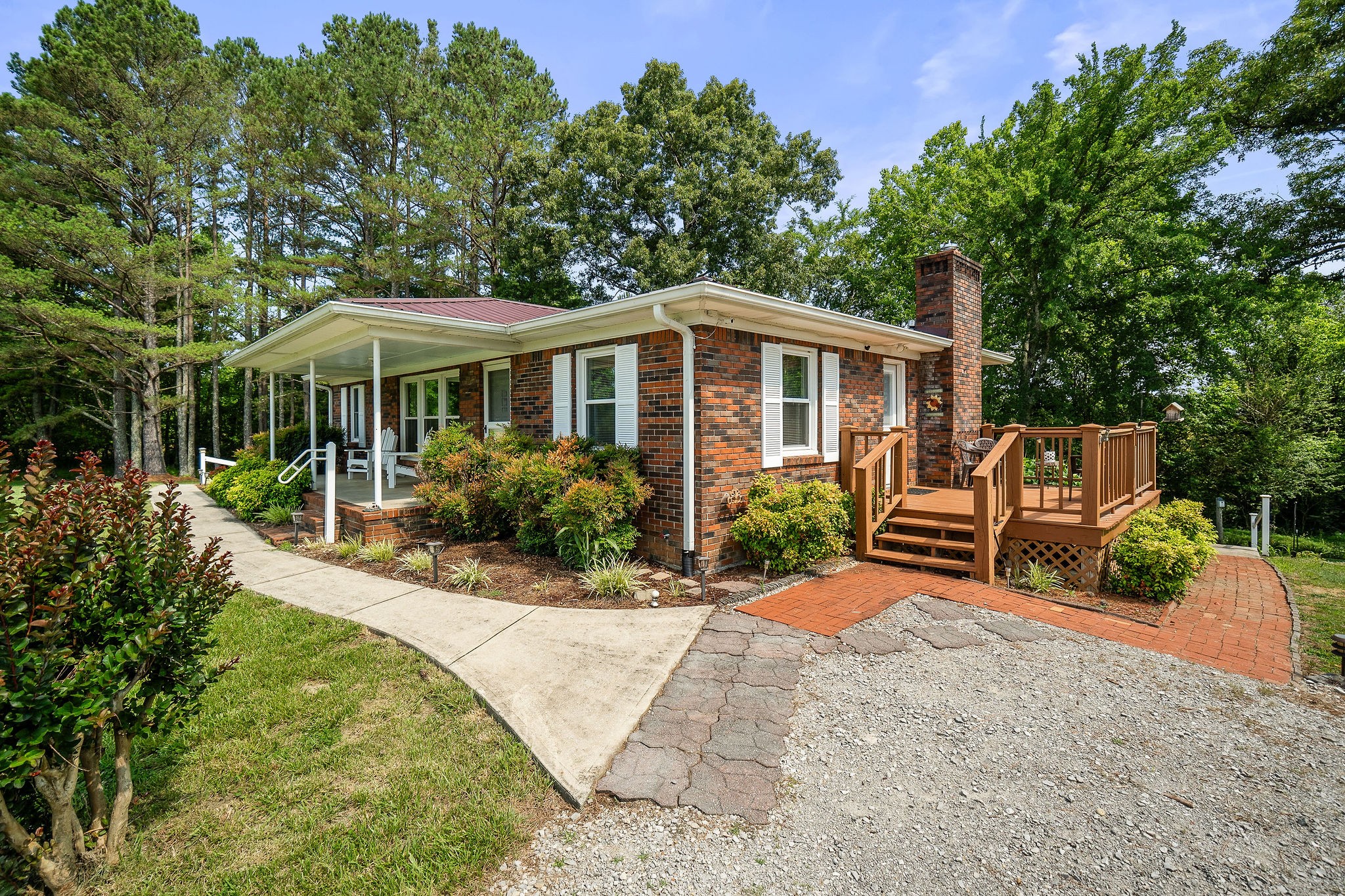 279 Barlow Road Quebeck, TN 38579 - Photo 2 of 46 Gallery Image 2