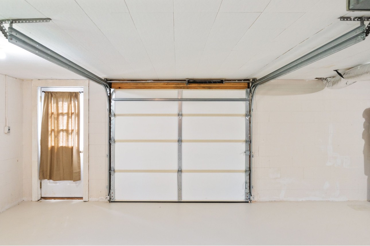 533 Taylor Street Bruceton, TN 38317 - Photo 22 of 22 a view of a room with drop ceiling