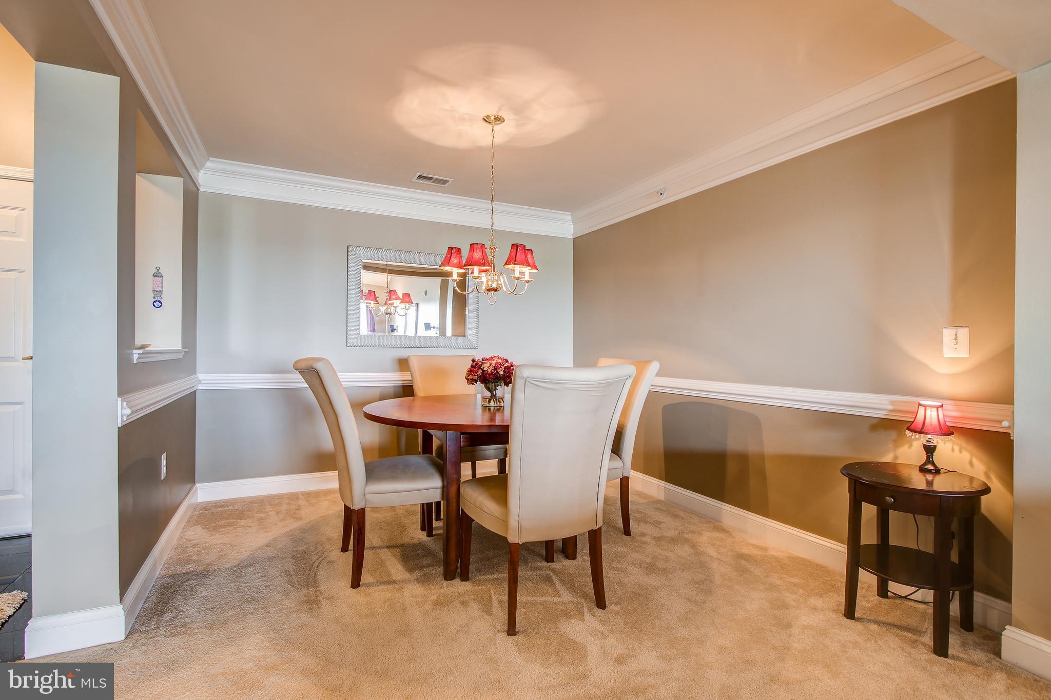 12824 Clarksburg Square Road, Unit 405 Clarksburg, MD 20871 - Photo 18 of 32 Separate dining area.