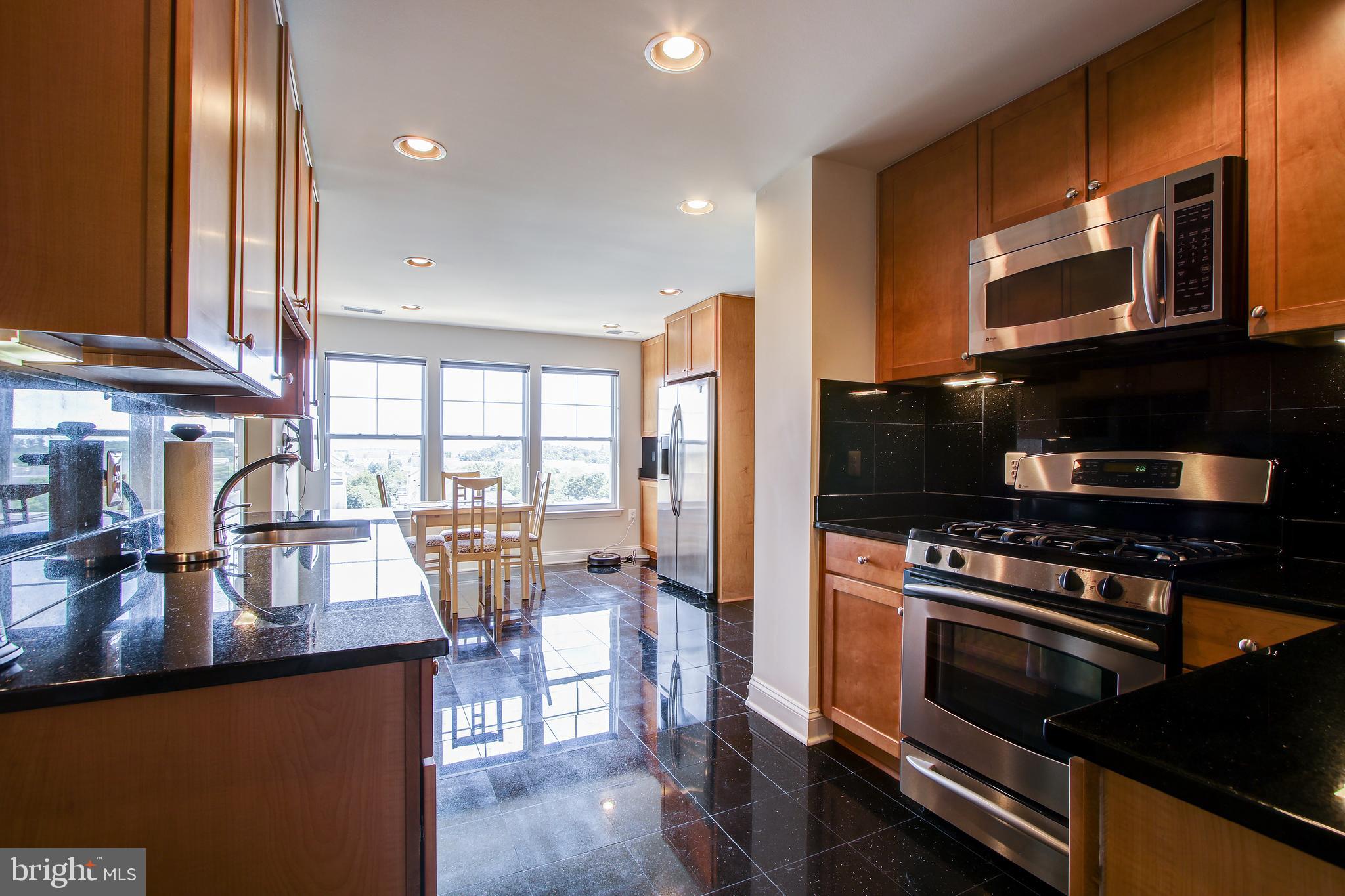12824 Clarksburg Square Road, Unit 405 Clarksburg, MD 20871 - Photo 6 of 32 Stainless Steel Appliances.