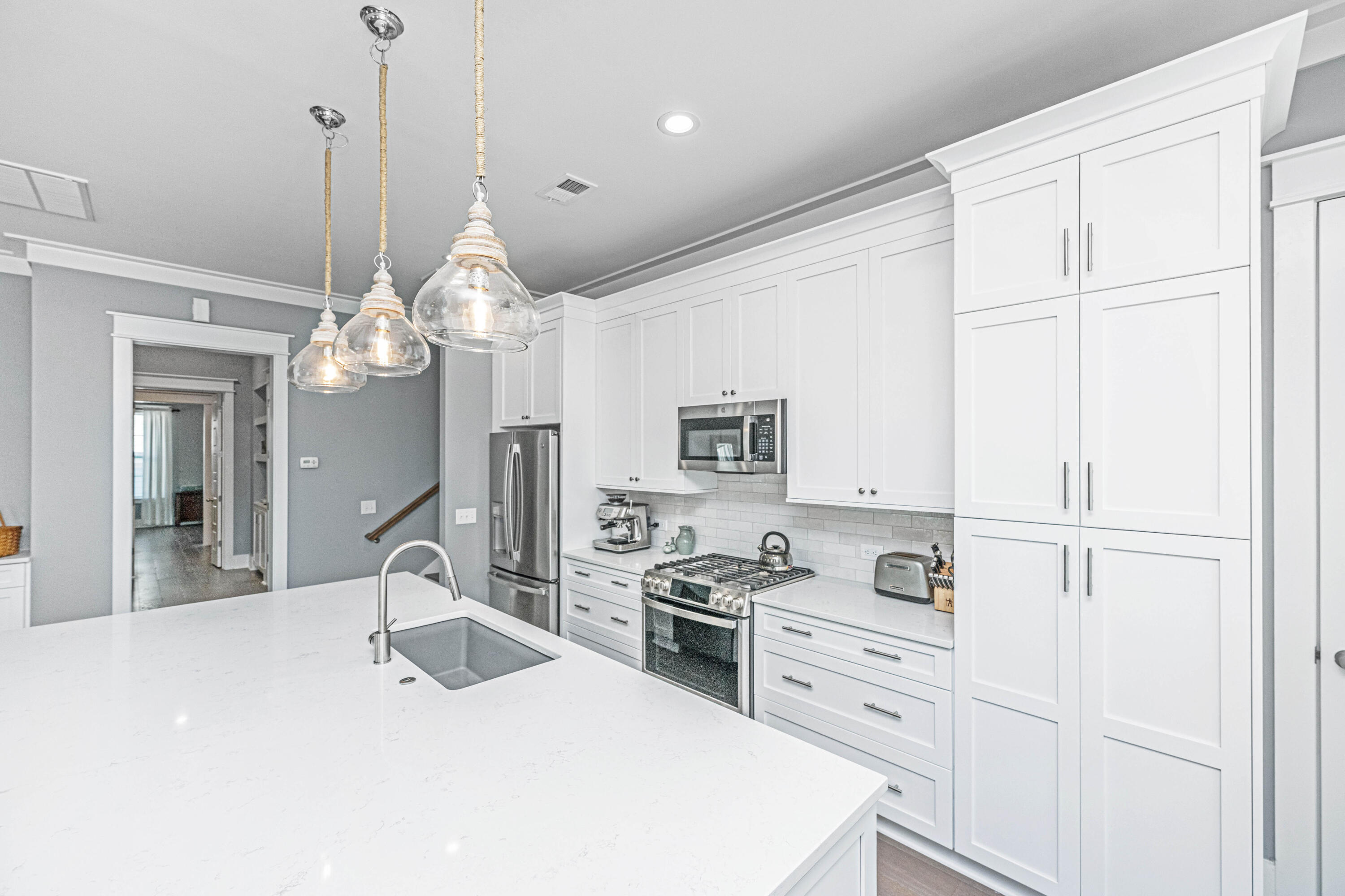 1571 Watt Pond Road Mount Pleasant, SC 29466 - Photo 13 of 40 1571WattPondRd019