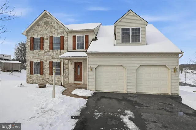 $515,000 | 104 Ridge Lane, Gap, PA 17527