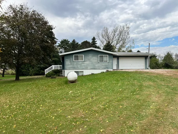 $153,500 | 2256 90th Street Southwest, Appleton, MN 56208