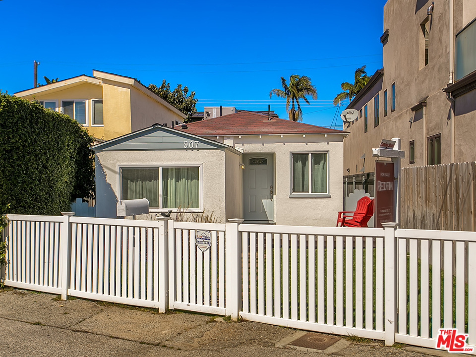 907 Burrell Street Marina del Rey, CA 90292 - Photo 25 of 25