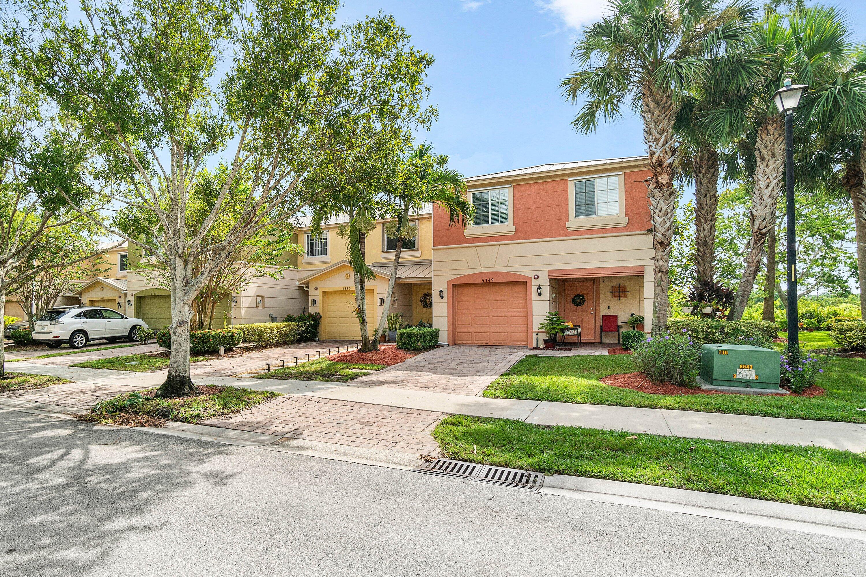 5349 Southeast Jennings Lane Stuart, FL 34997 - Photo 4 of 47 Front Exterior