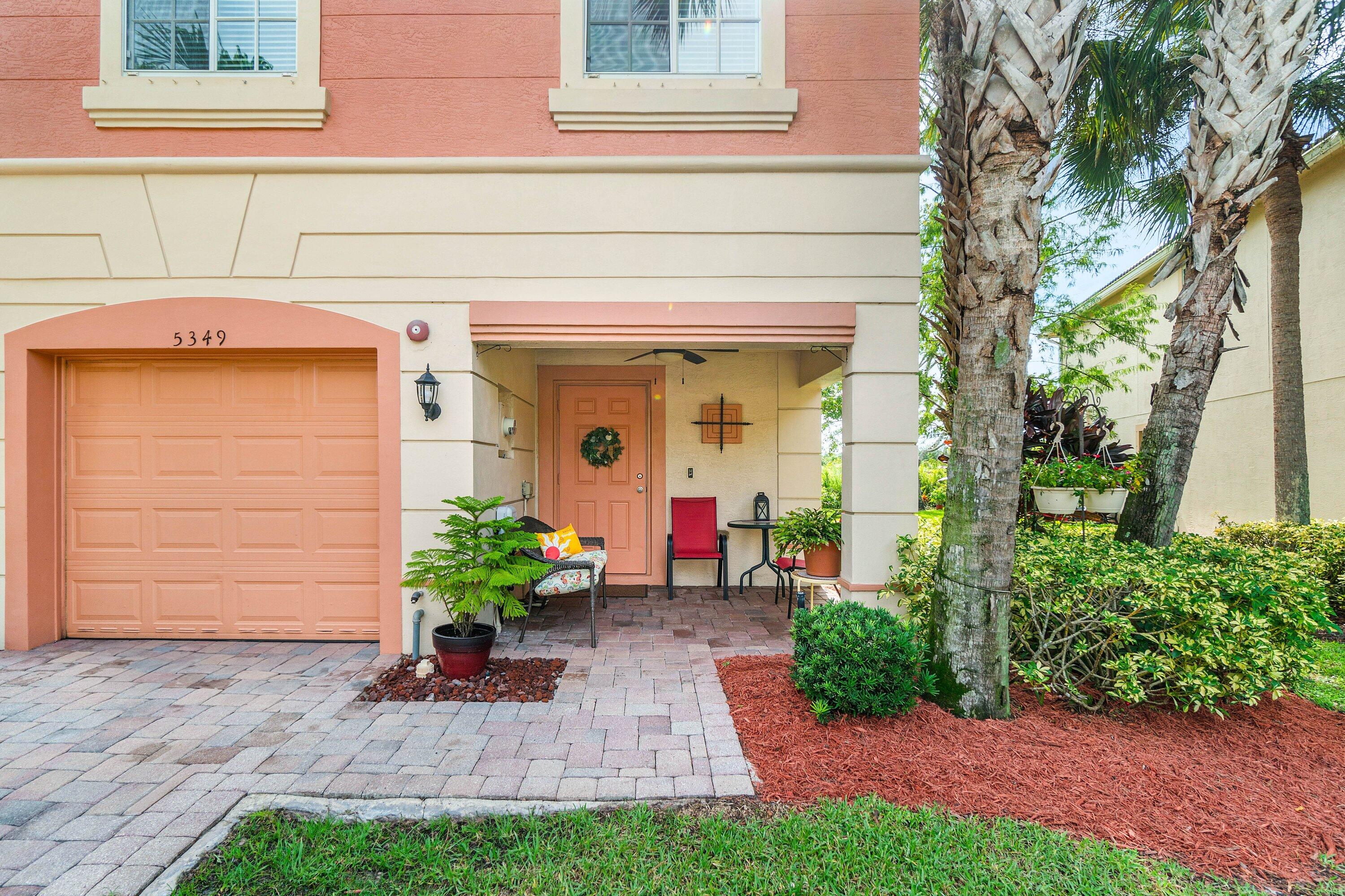 5349 Southeast Jennings Lane Stuart, FL 34997 - Photo 7 of 47 005-5349SoutheastJenningsLane-Stuart-FL-