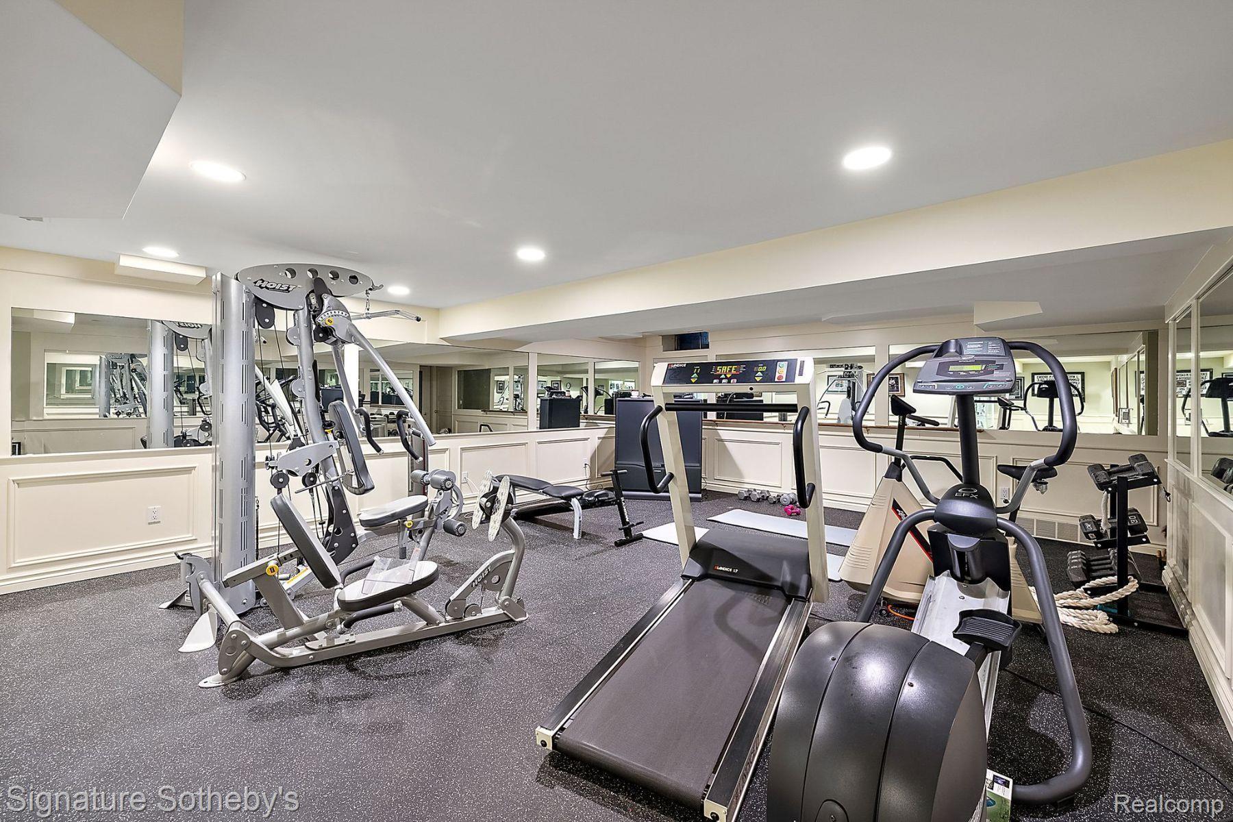 340 Keswick Road Bloomfield Hills, MI 48304 - Photo 46 of 58 Gallery Image 46