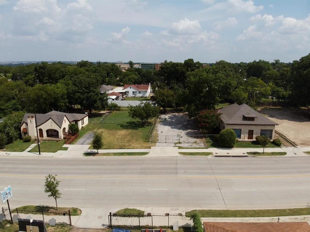 2813 East Rosedale Street Fort Worth, TX 76105 - Photo 4 of 23 an aerial view of residential houses and outdoor space