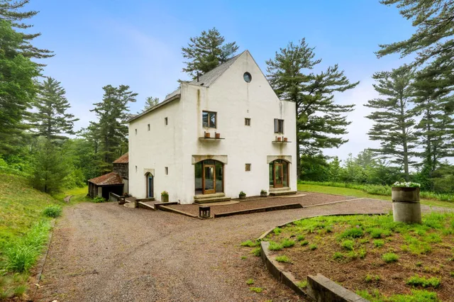 $2,500,000 | 435-437 Avery Hill Road, Alton, NH 03810