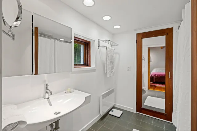 $2,500,000 | 435-437 Avery Hill Road, Alton, NH 03810