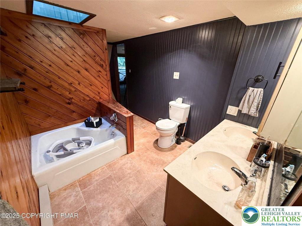 229 Deer Path Kunkletown, PA 18058 - Photo 20 of 29 a close view of sink