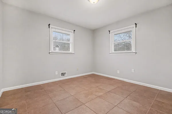 $1,300 | 2874 Cheney Street, Unit 1, East Point, GA 30344