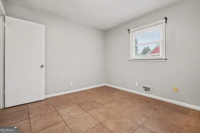 $1,300 | 2874 Cheney Street, Unit 1, East Point, GA 30344