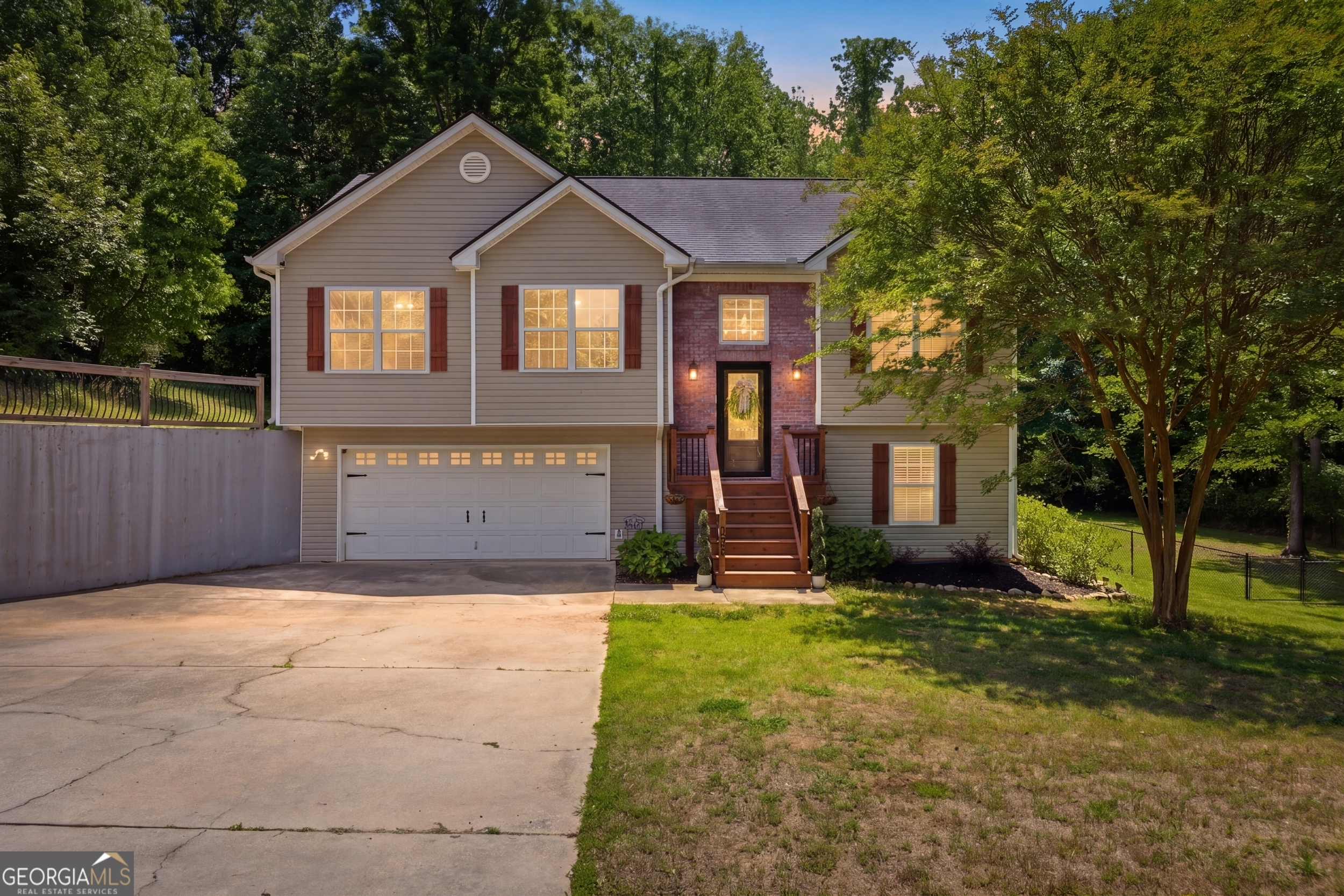 508 Marie Court Athens, GA 30607 - Photo 2 of 54