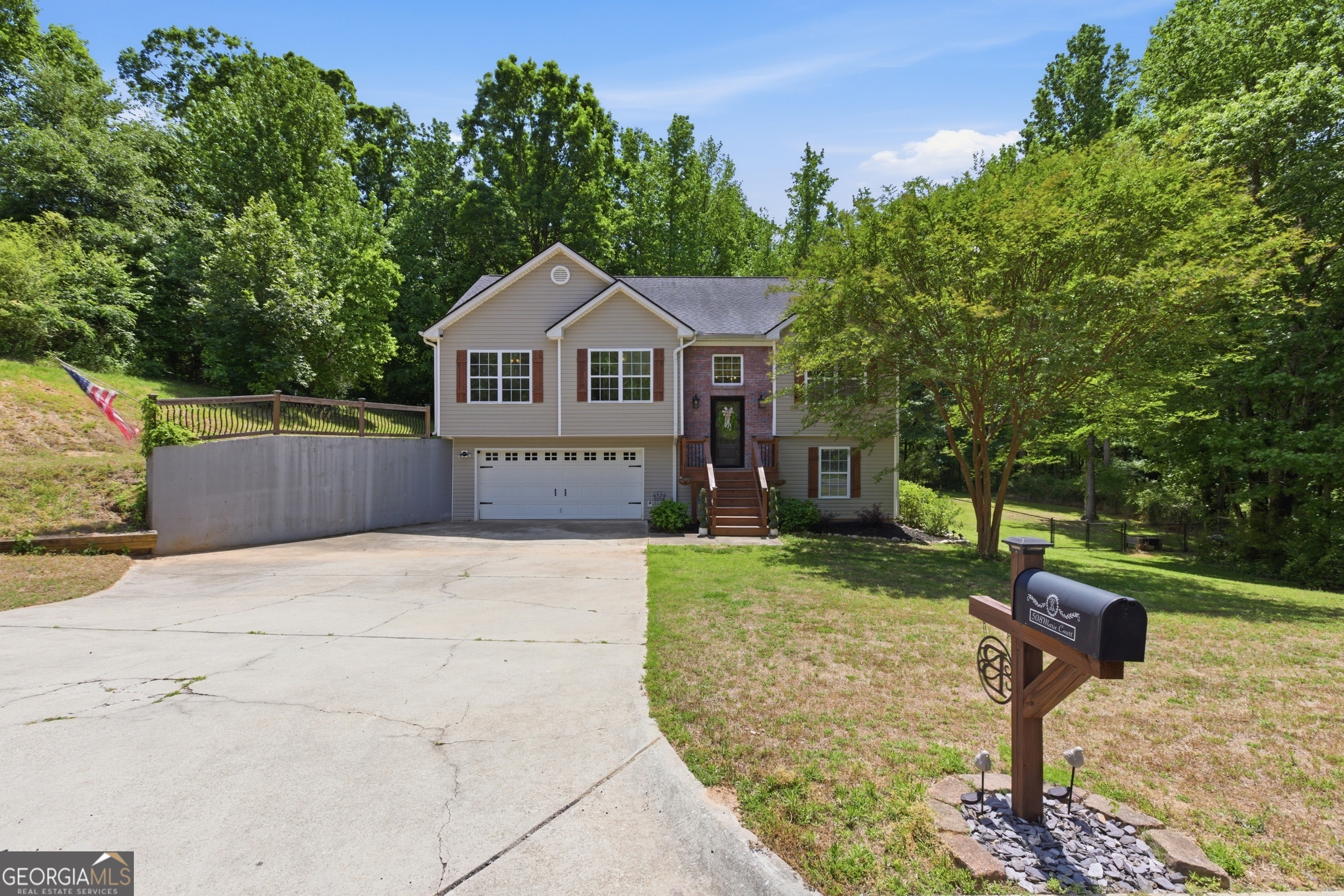 508 Marie Court Athens, GA 30607 - Photo 4 of 54