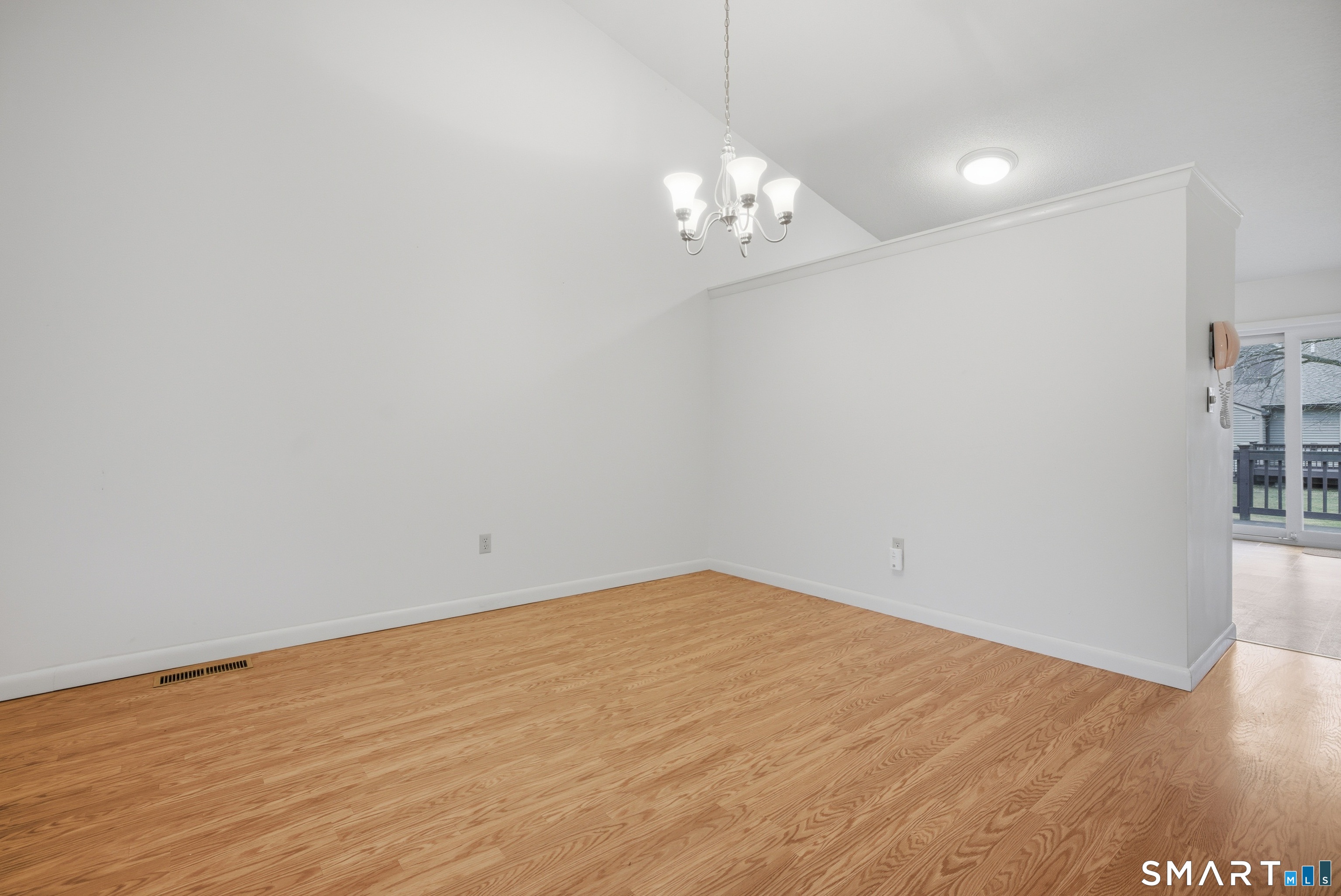 449 South Main Street, Unit 90 Manchester, CT 06040 - Photo 12 of 39