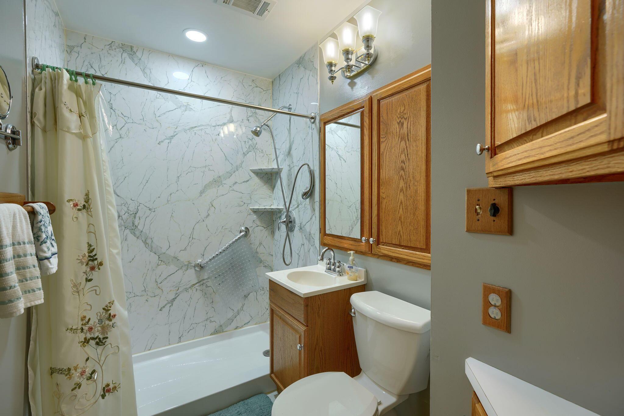 4554 St Rita Lane Columbus, OH 43213 - Photo 29 of 39 4554 St Rita Ln (39)