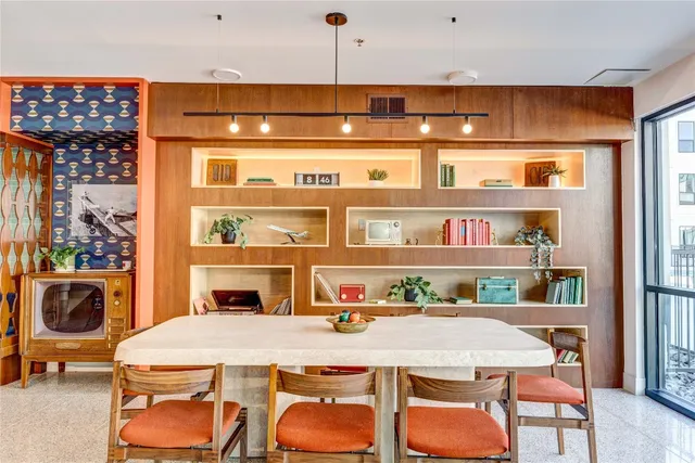 $2,695 | 1701 Simond Avenue, Unit 301, Austin, TX 78723