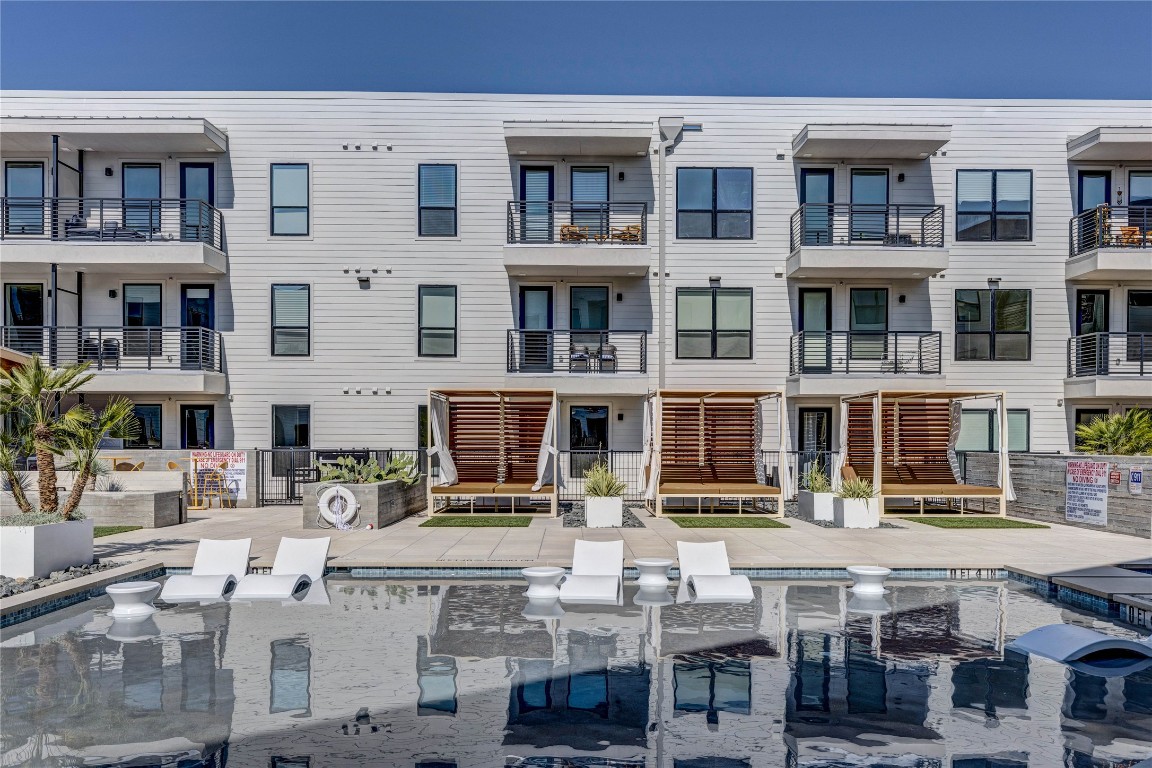 1701 Simond Avenue, Unit 301 Austin, TX 78723 - Photo 22 of 27