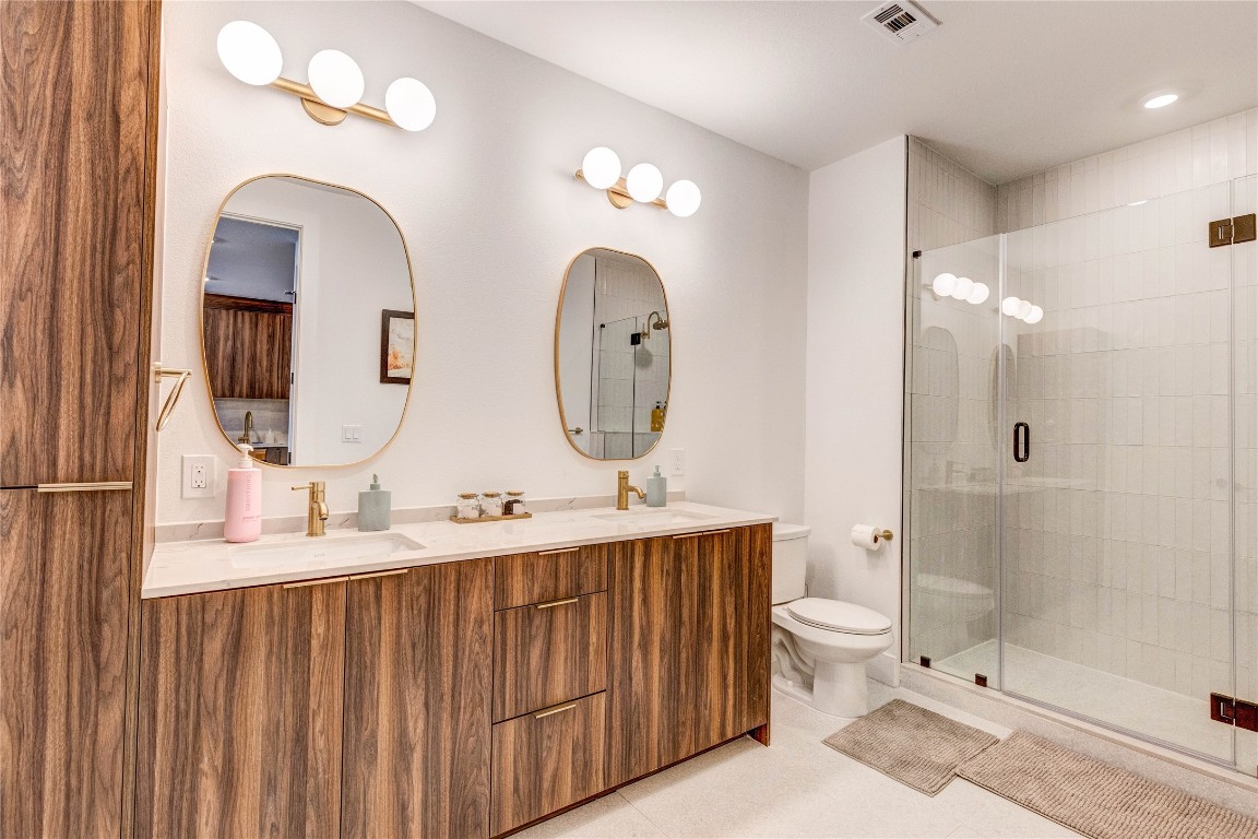 1701 Simond Avenue, Unit 301 Austin, TX 78723 - Photo 8 of 27